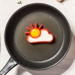 Forma na omeletu nebo palačinky – Sluníčko a mráček